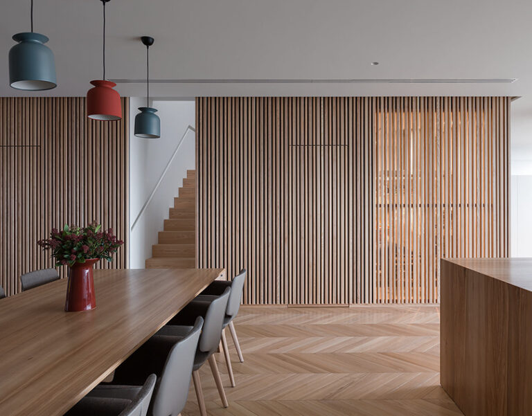 CARAT APARTMENT / DROZDOV&PARTNERS