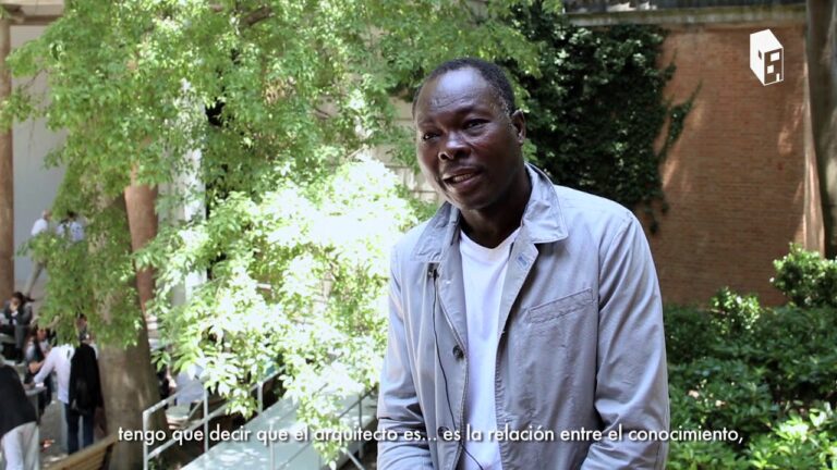 [2014] AD Entrevistas | Francis Kere