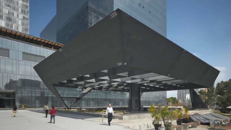 [2014] Cervantes Theatre by Ensamble Studio