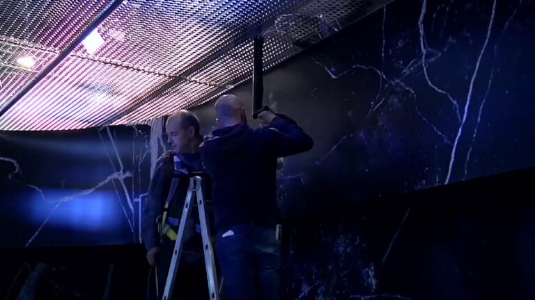 [2015] The Making of AMO’s Infinite Palace for Prada