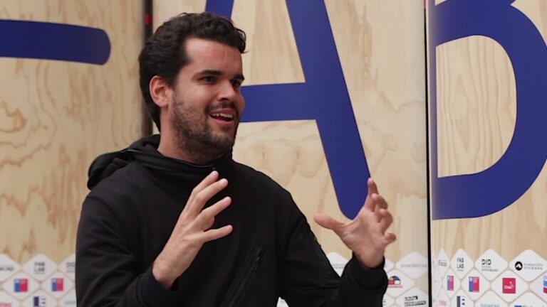 AD Entrevistas: Tomas Diez / Fab13 Santiago