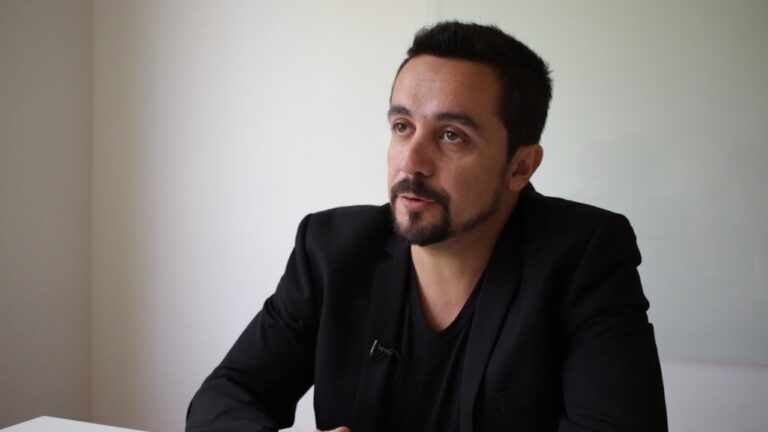 ArchDaily Entrevistas: Osvaldo Moreno / Conversaciones FAU