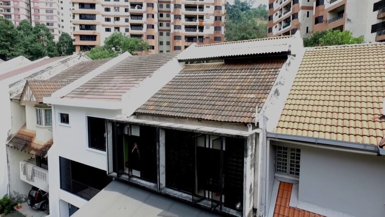 Gasing Indah House by Seshan Design