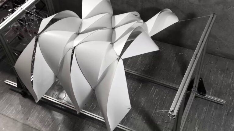 Reconfigurable Tensegrity Systems