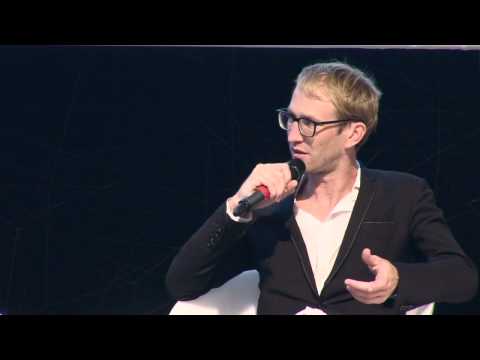 Clemens Weisshaar at Dezeen Live